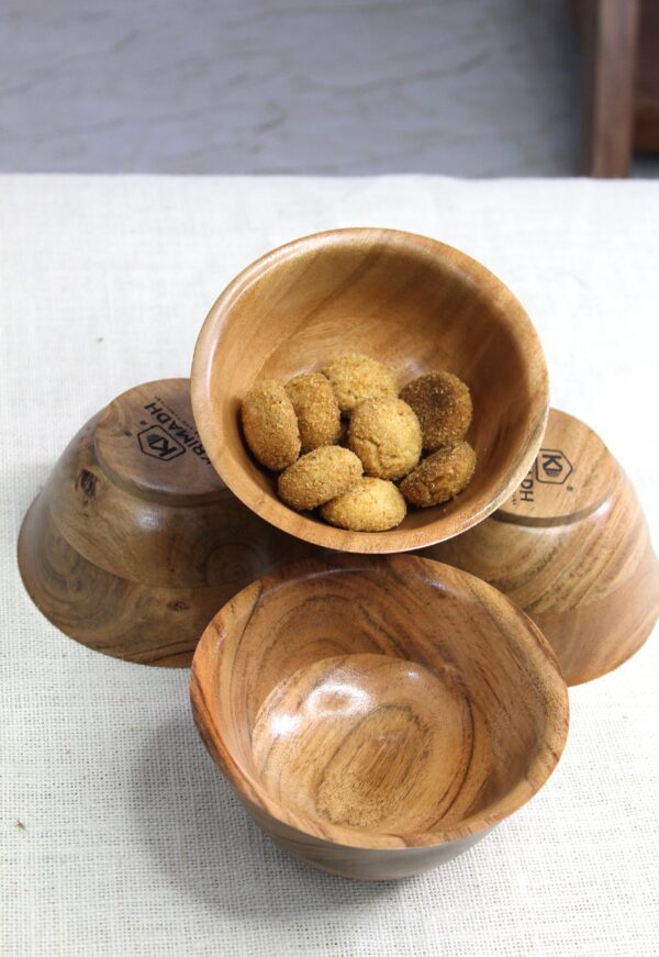 SET OF 3 SERVING BOWL BROWN | WOODEN BOWL | KITCHEN APPLIANCES | SERVING BOWL | MANGIFERA INDICA SERVING BOWL | KRIMADH PRODUCTS | KITCHEN APPLIANCES